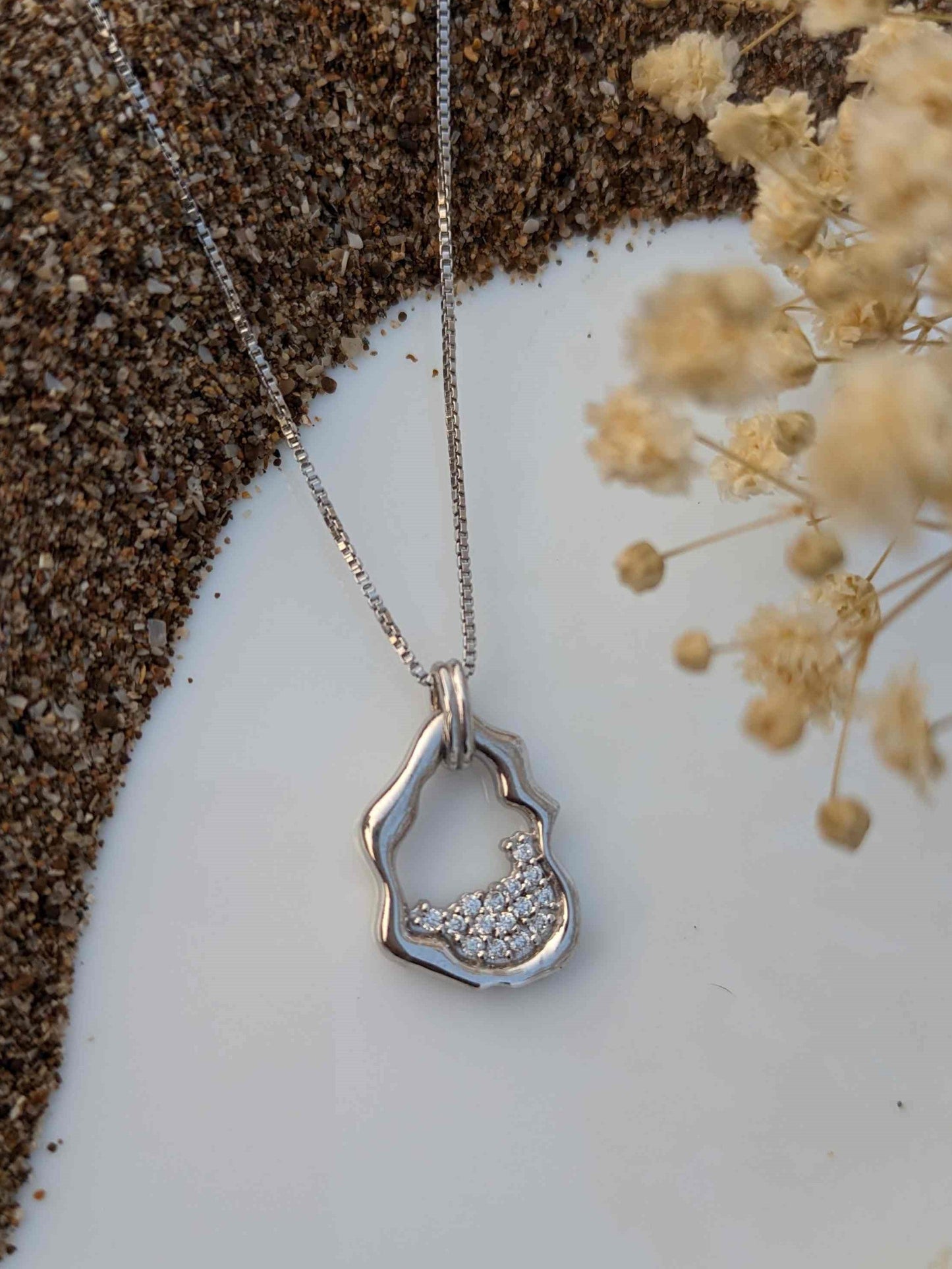 Ciliate Silver Grace Pendant - Gryfiny