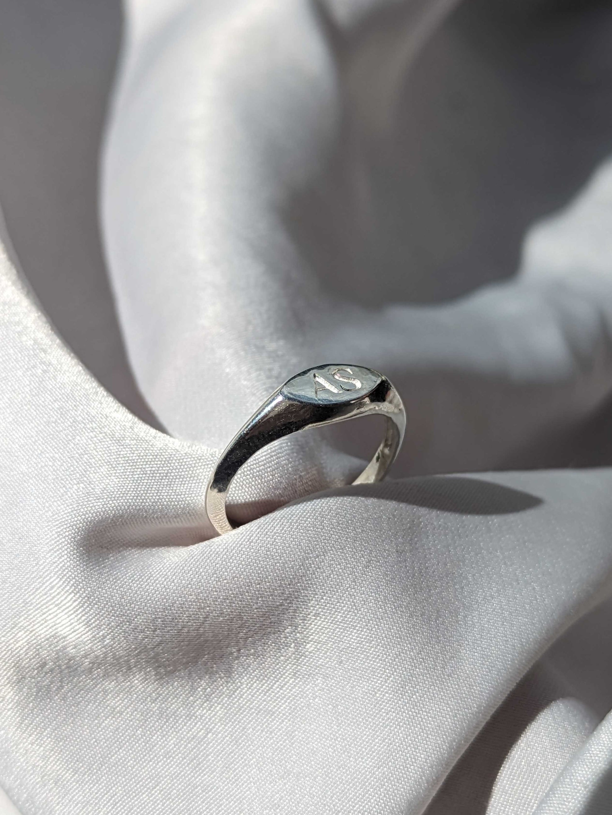 Custom Initial Silver Ring - Gryfiny